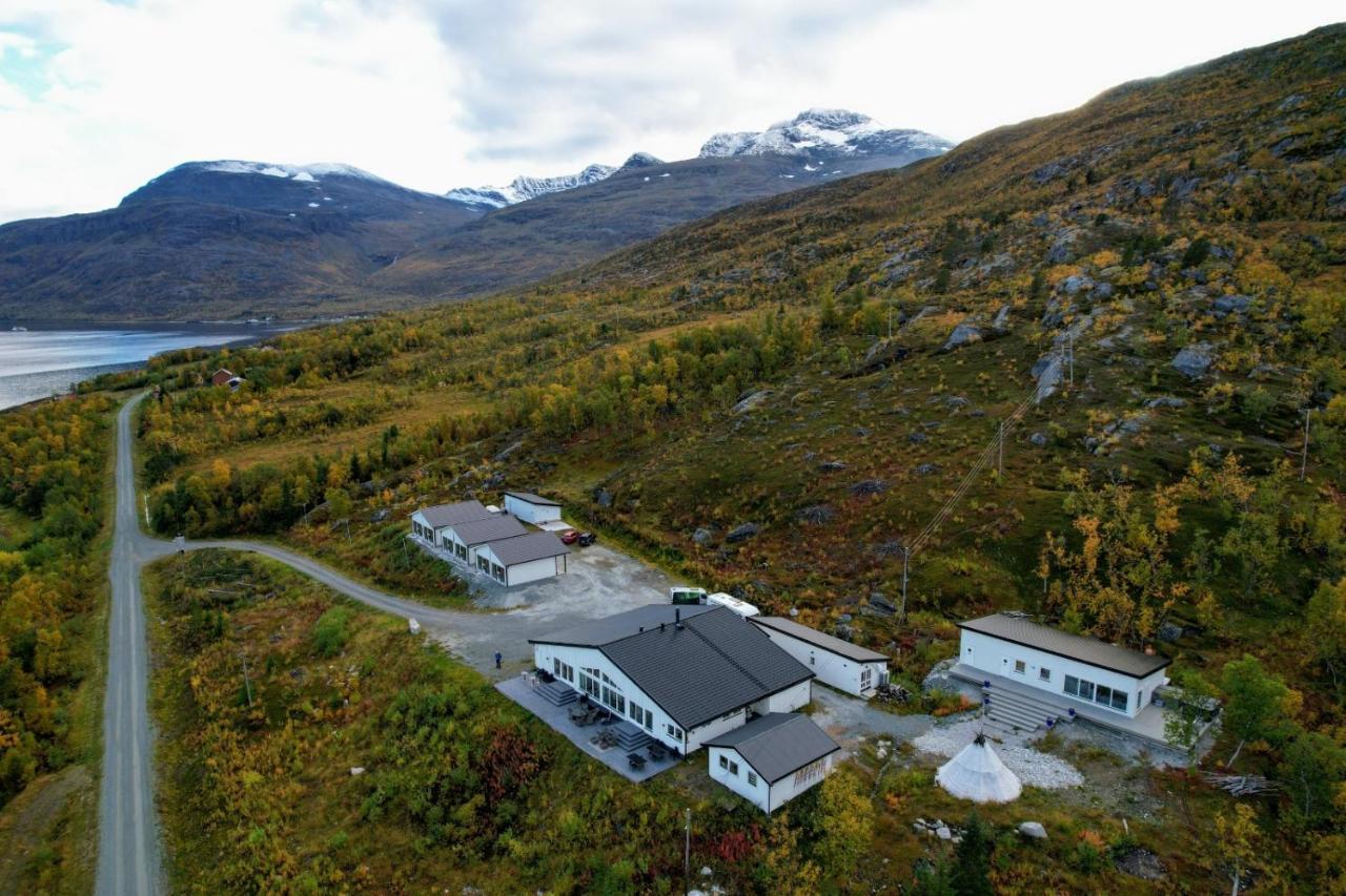 Arctic Panorama Lodge Uloybukta Экстерьер фото