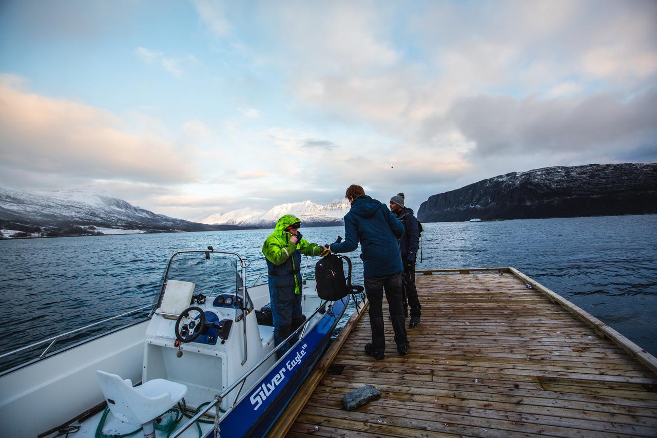 Arctic Panorama Lodge Uloybukta Экстерьер фото
