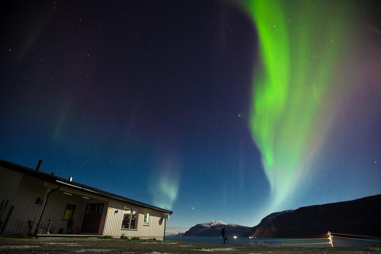 Arctic Panorama Lodge Uloybukta Экстерьер фото